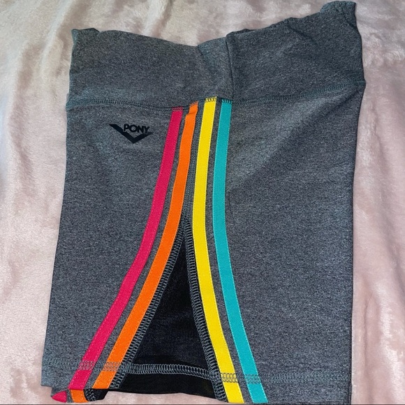 Pony Pants - Pony brand
Workout Yoga Shorts size m